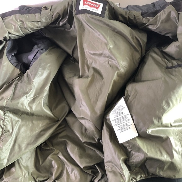 LEVI’S Quilted Diamond Hunting Jacket - Picture 5 of 11